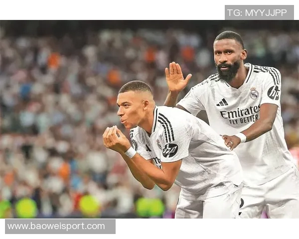 姆巴佩创造历史成皇马首位包揽赛季欧冠前三球的传奇球员 姆巴佩创造历史成皇马首位包揽赛季欧冠前三球的传奇球员