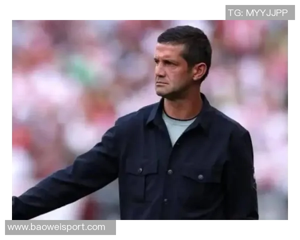 邓弗里斯换下后不满情绪引发齐沃支持愤怒球员的观点 邓弗里斯换下后不满情绪引发齐沃支持愤怒球员的观点