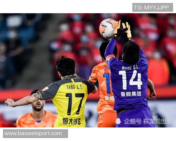 文班谈KG训练趣事解析他与队友对手裁判媒体的独特关系 文班谈KG训练趣事解析他与队友对手裁判媒体的独特关系