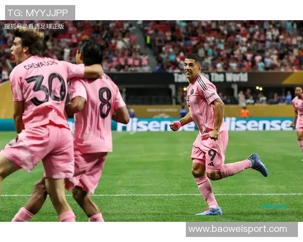 阿尔巴巧妙穿裆助攻迈阿密足球队轻松领先对手4-1 阿尔巴巧妙穿裆助攻迈阿密足球队轻松领先对手4-1