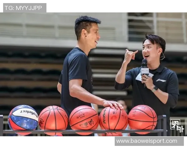 蔡崇信分享与成龙互动照片篮网季前赛将在澳门举行 蔡崇信分享与成龙互动照片篮网季前赛将在澳门举行