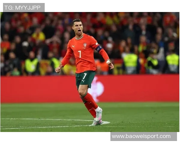 C罗坦言愿为国家队奉献一生不再效力任何俱乐部