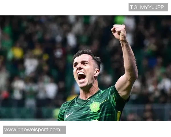 国安前锋法比奥在对阵大连英博比赛中戴帽当选中超第26轮最佳球员 国安前锋法比奥在对阵大连英博比赛中戴帽当选中超第26轮最佳球员