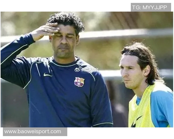 小罗怀旧晒巴萨时期与梅西里杰卡尔德打网球的珍贵瞬间 小罗怀旧晒巴萨时期与梅西里杰卡尔德打网球的珍贵瞬间