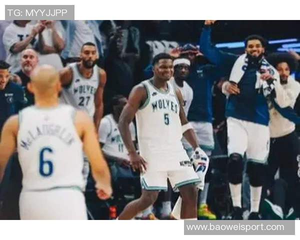 森林狼历史新篇章芬奇带队前15场取得10胜成就再现 森林狼历史新篇章芬奇带队前15场取得10胜成就再现